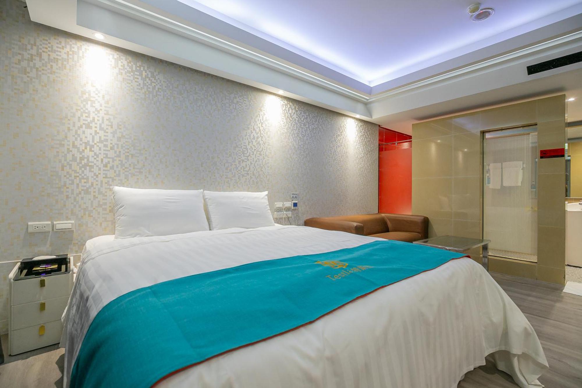 King Motel王者 桃園市旅館177號 Bagian luar foto
