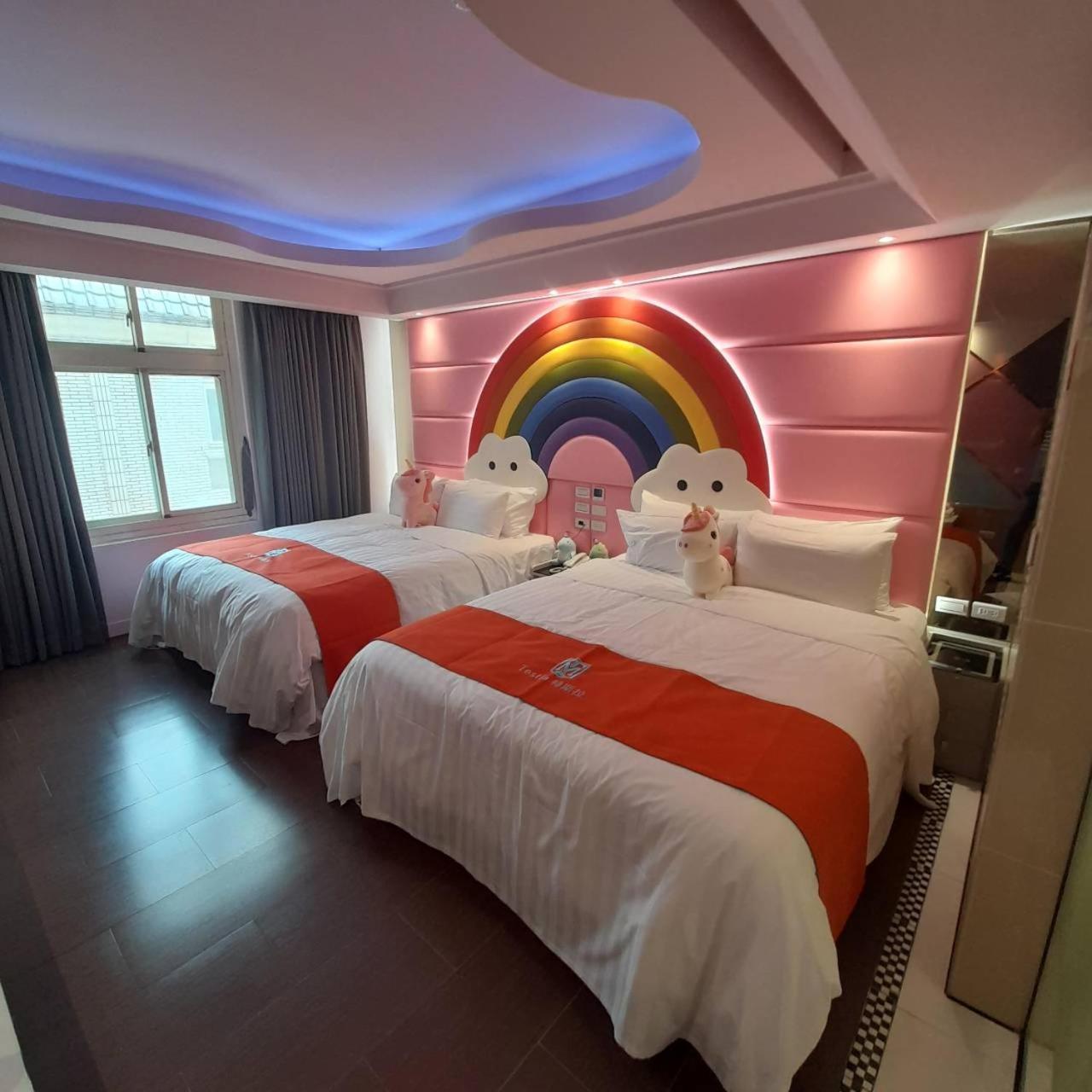 King Motel王者 桃園市旅館177號 Bagian luar foto
